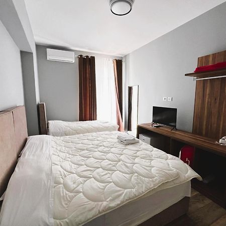 Gjuhadoli Hotel Restaurant Шкодер Екстер'єр фото